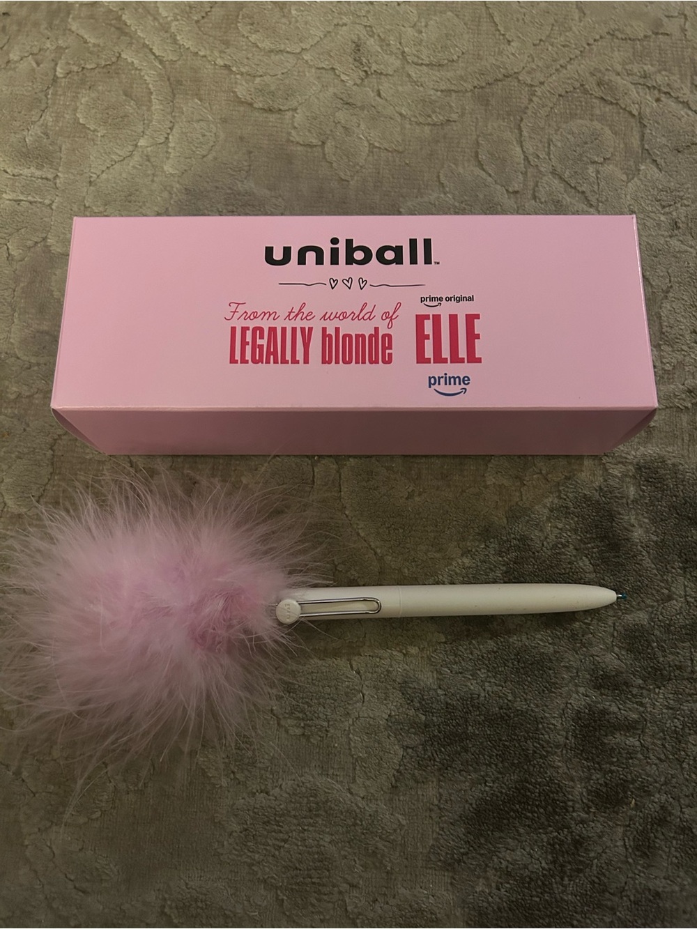 NEW Uniball Elle: From the World of Legally Blonde Pink Fluffy Pen